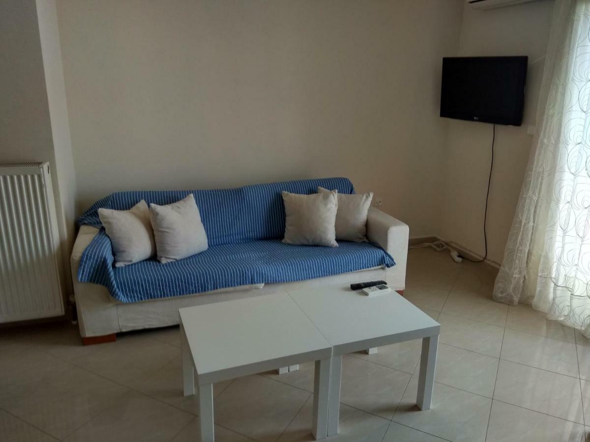 Nickys Place Perea Peraía Dış mekan fotoğraf